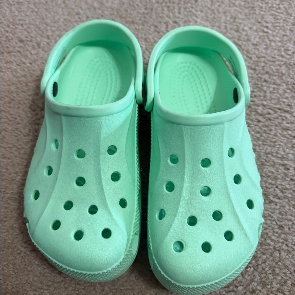 CROCS Mint Green Slip-On Clogs with Heel Strap